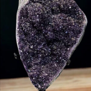 Améthyste sur Socle