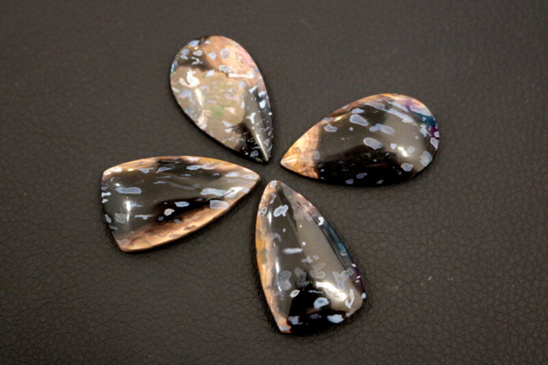 Cabochon Agate Palm Root
