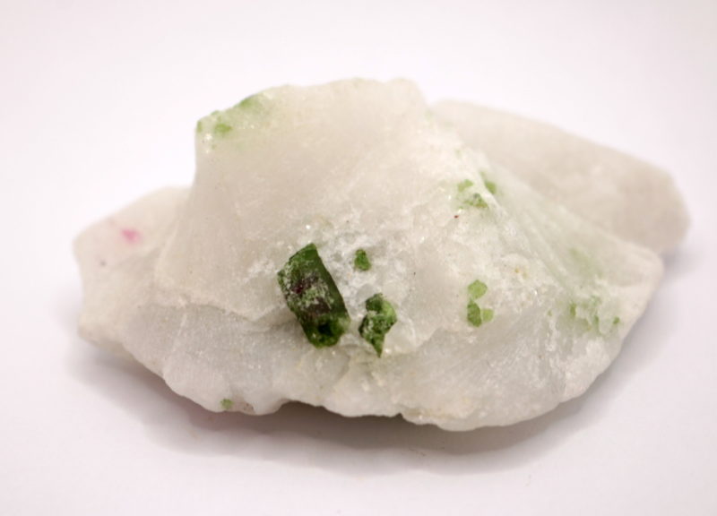Spinelle Verte Cristallisée (grand modèle)