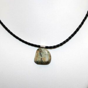 Collier Cuir Vert d'Orezza