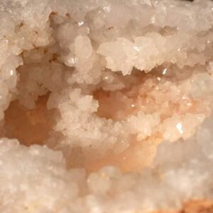 Géode Cristal de Roche 785 g – Image 2