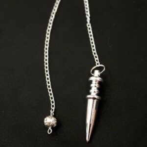 Pendule argenté oblongue