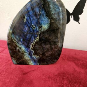 Labradorite 1,421 kg