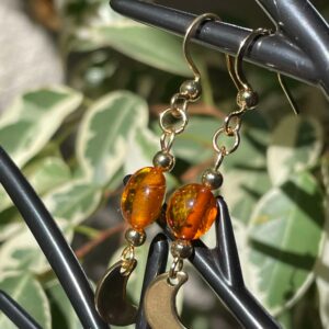 Boucles d'Oreille Ambre et Lune dorée