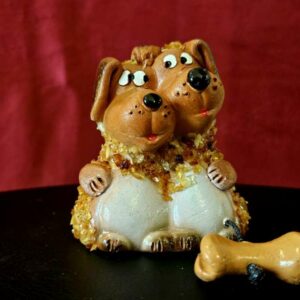 Chiens avec Os en Ambre