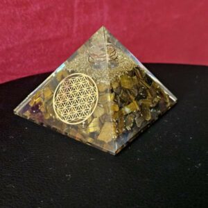 Pyramide Orgone Fleur de Vie en Oeil de Tigre
