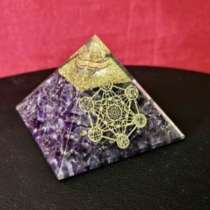 Pyramide Orgone Métatron en Améthyste