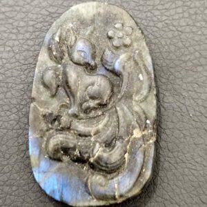 Plaque Petit renard en Labradorite