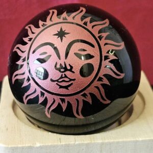 Sphère Obsidienne Noire avec Soleil Rouge
