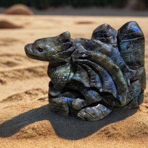 Dragon en Labradorite