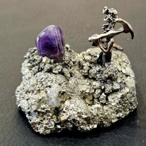 Mineur sur Pyrite avec Améthyste