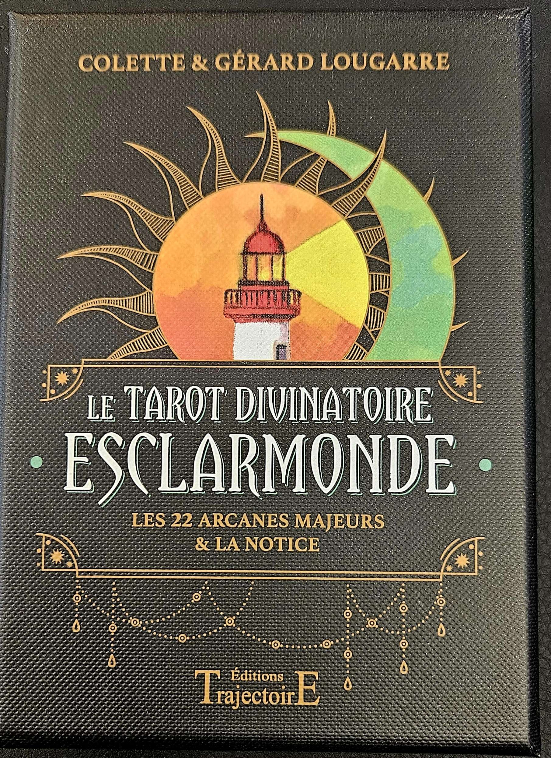 Le Tarot Divinatoire Esclarmonde